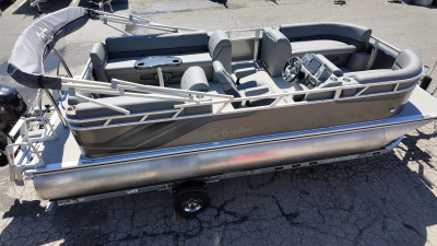 2024 Avalon VLS Charcoal Metalic 21′ Quad Lounger