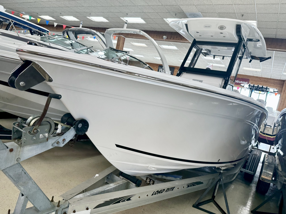 2025 Sea Fox 248 Commander - For Sale at Brighton, MI 48114 - ID 566347