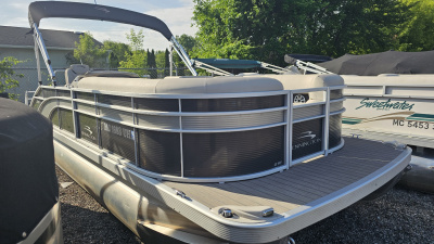 2019 Bennington 23 SSBXP