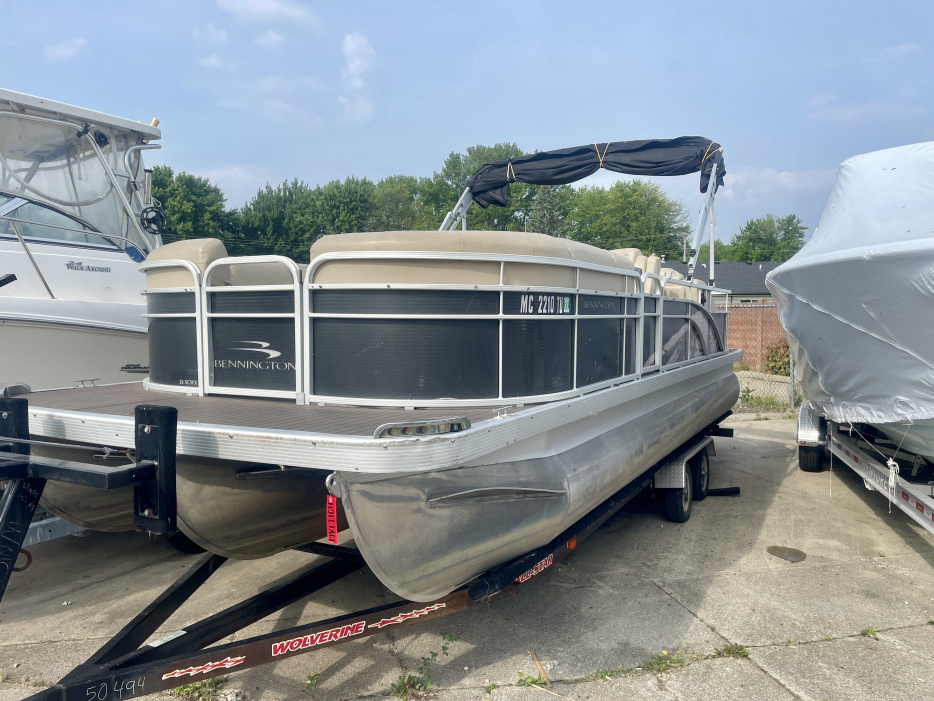 2015 Bennington 24 SCWX **TRI-TOON** - For Sale at Brighton, MI 48114 - ID 581501