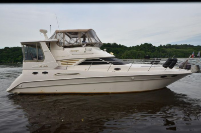 2000 Sea Ray 420 Aft Cabin