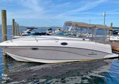 2007 Rinker 250 Express cruiser