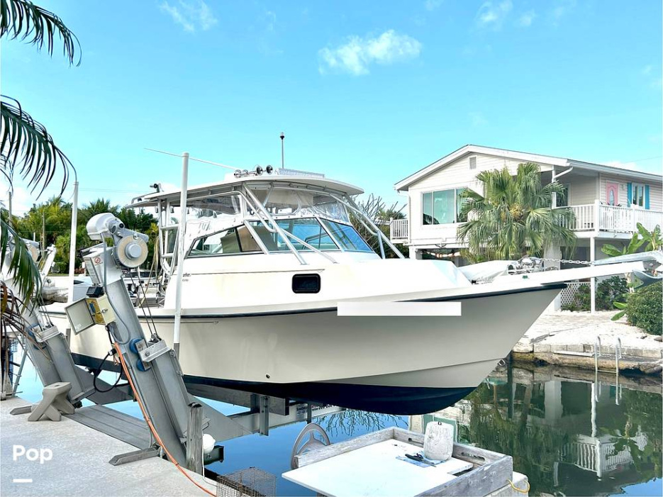 2004 Parker 2510 Walkaround Deep V - For Sale at Summerland Key, FL 33042 - ID 581349