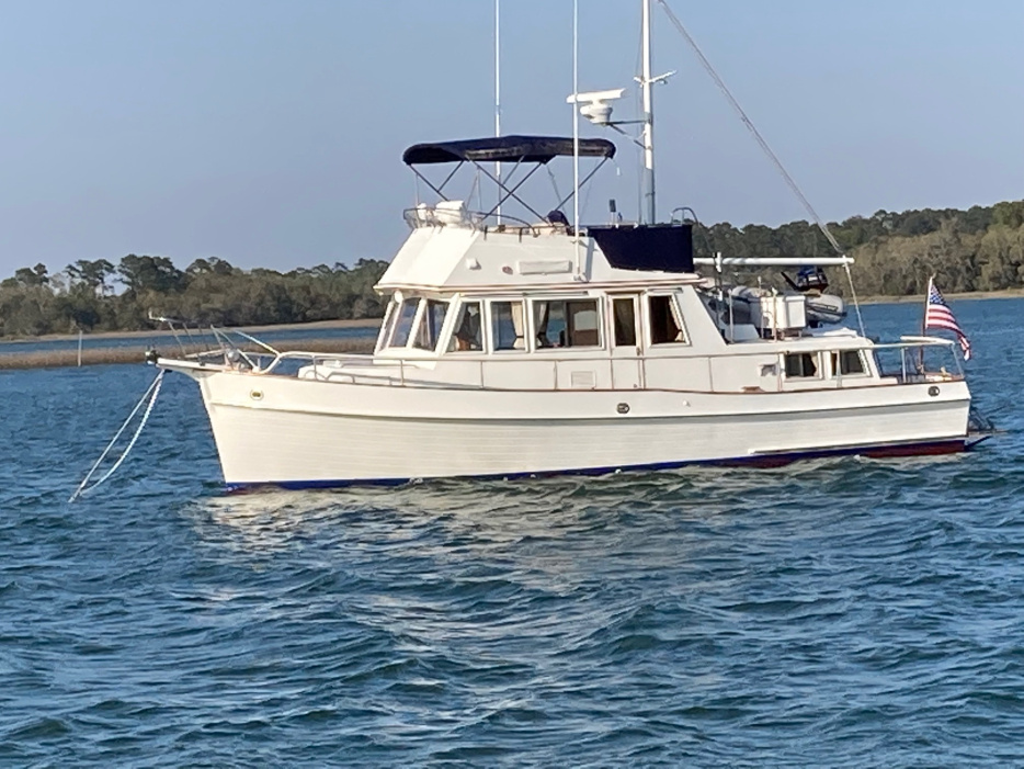 1989 Grand Banks 36 Classic - For Sale at Hilton Head Island, SC 29925 - ID 581903