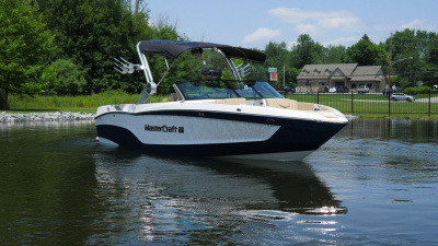 2025 Mastercraft XT23