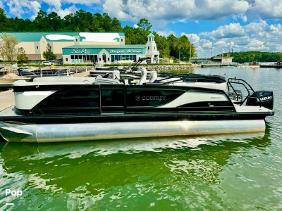 2024 Godfrey Monaco 235 SB