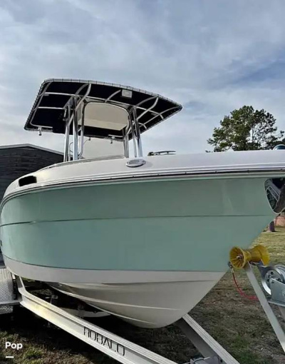 2016 Robalo R222