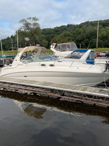 2004 Sea Ray 320 Sundancer