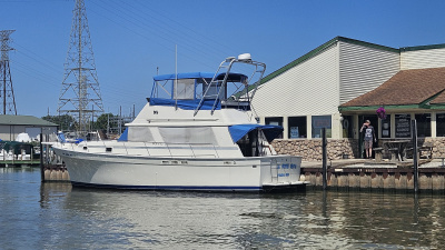 1987 Mainship 36 Nantucket