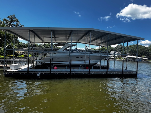 2004 Regal 4260 Commodore - For Sale at Osage Beach, MO 65065 - ID 585786