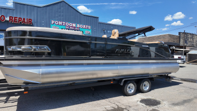 2025 Avalon Catalina 2385 Versatile Rear Lounger