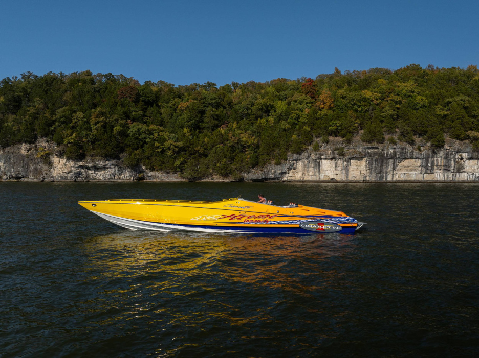 2007 Cigarette 42X - For Sale at Lake of the Ozarks, MO 65049 - ID 577506