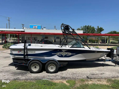 2001 Correct Craft Pro Air Nautique