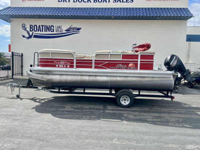 2016 Sun Tracker Party Barge 20 DLX