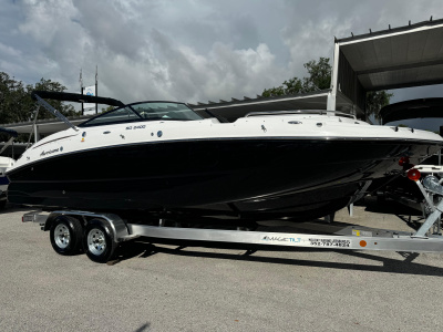 2026 Hurricane SunDeck 2400 OB