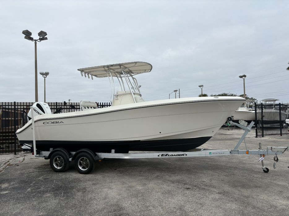 2022 Cobia 237 CC - For Sale at Merritt Island, FL 32952 - ID 580655