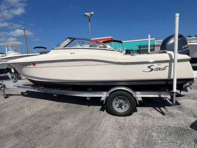 2018 Scout 210 Dorado