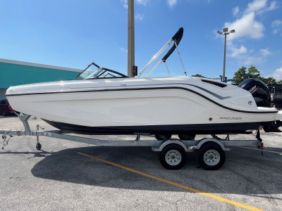 2022 Bayliner DX2200