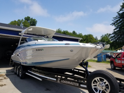 2022 Crownline E305 XS **TWIN ENGINE**