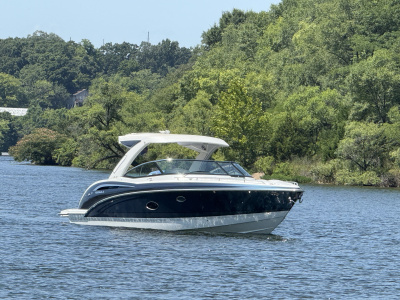 2023 Formula 350 Bow Rider