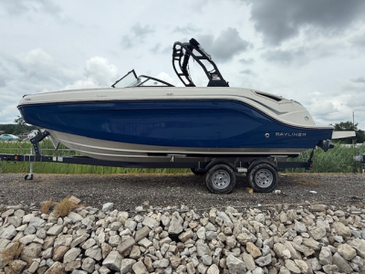 2024 Bayliner DX2200