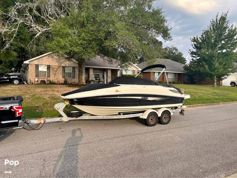 2010 Sea Ray 220 Sundeck - For Sale at Milton, FL 32571 - ID 586497