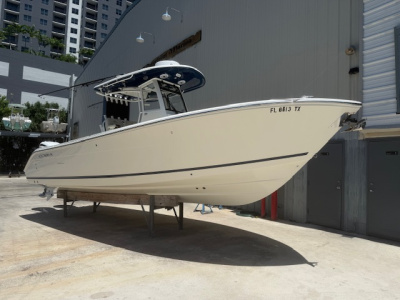 2025 Cobia 285 Center Console