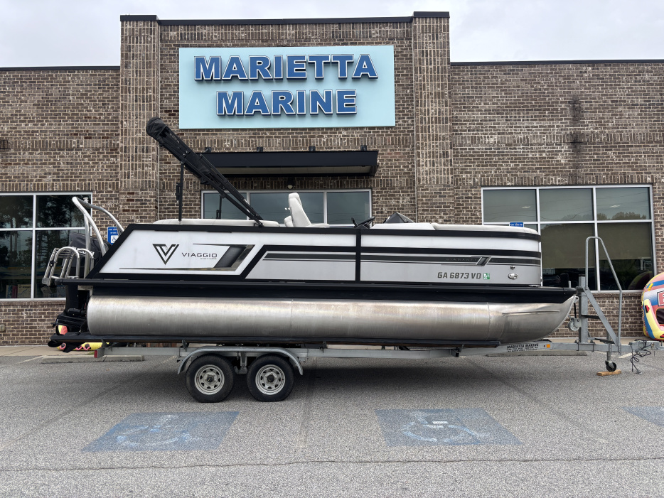 2021 Viaggio Diamante D21U w/Suzuki 140HP Engine and Trailer Included - For Sale at Acworth, GA 30102 - ID 587055