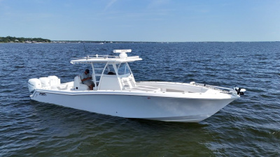 2022 Invincible MONO-HULLS