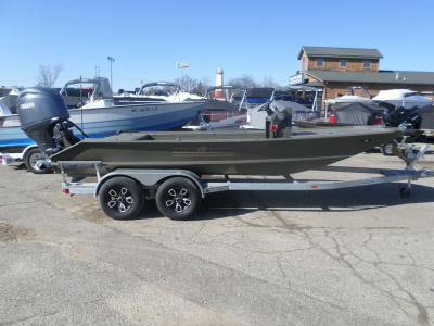 2022 Gator Trax 18*62 Big Water Edition