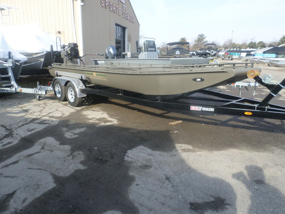 2024 Gator Trax 4 man hide - For Sale at Fenton, MI 48430 - ID 587763