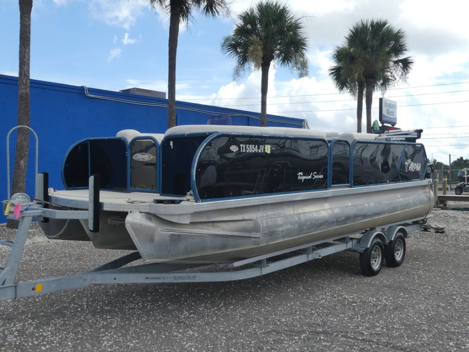 2020 Aloha 23' Tropical Bimini Tropical 230 L Group Seating - For Sale at Lake Placid, FL 33852 - ID 587354