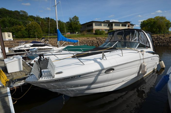 2011 Crownline 280 CR - For Sale at Hudson, WI 54016 - ID 588371