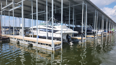 2007 Crownline 226