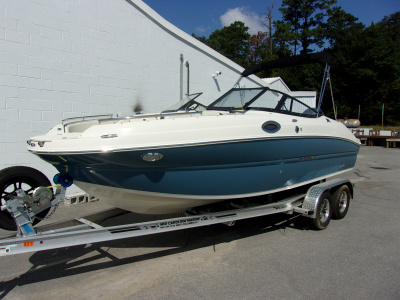 2024 Stingray 211 DC