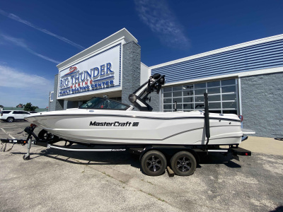 2022 Mastercraft XT25