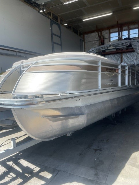 2014 Bennington 25 QCW - For Sale at Canandaigua, NY 14424 - ID 589117