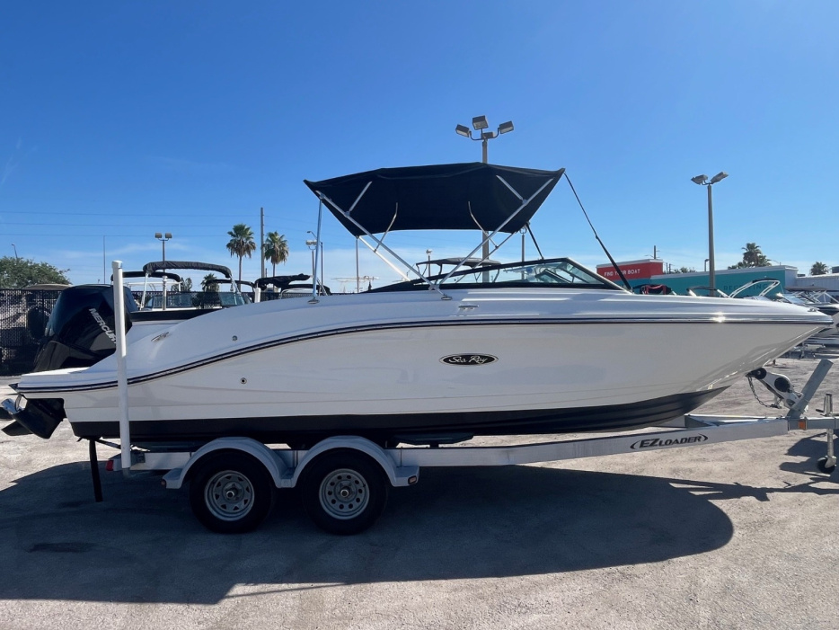2024 Sea Ray 230 SPX - For Sale at Tampa, FL 33601 - ID 589124