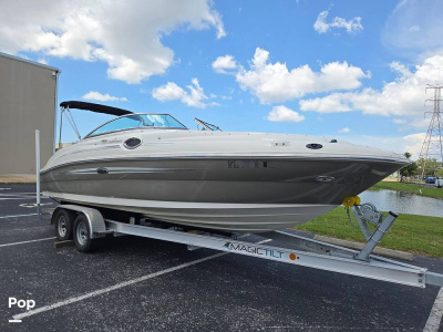 2009 Sea Ray 240 Sundeck