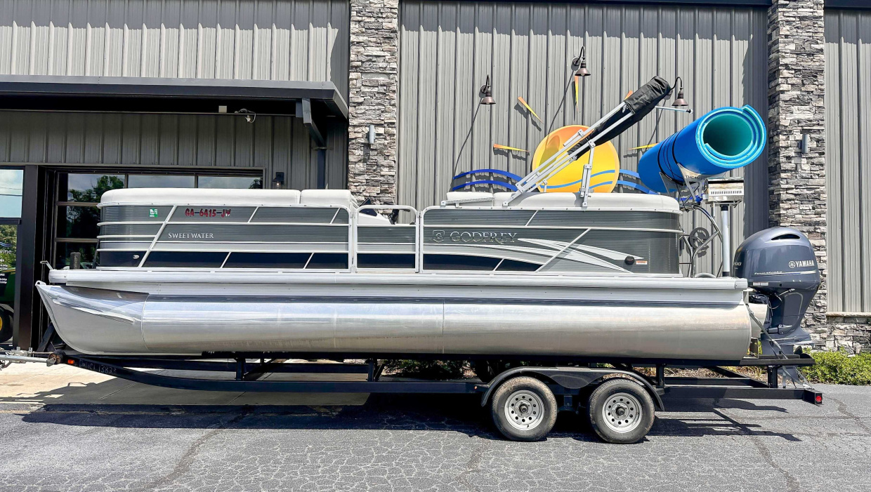 2021 Godfrey Sweetwater 2386 - For Sale at Sterrett, AL 35147 - ID 589270