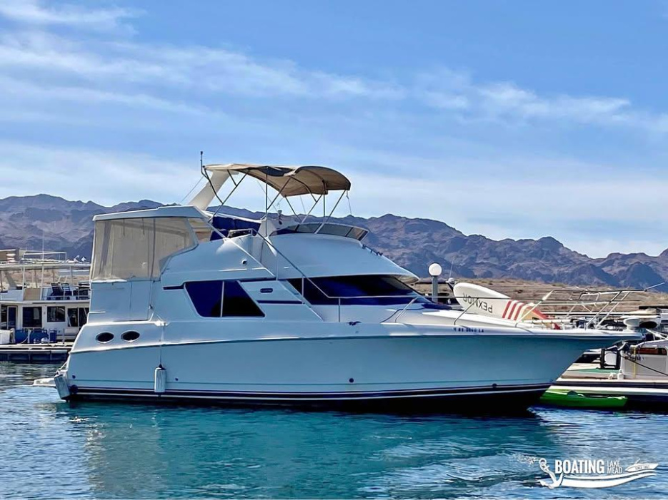 2000 Silverton 392 Motor Yacht - For Sale at Las Vegas, NV 89121 - ID 589434