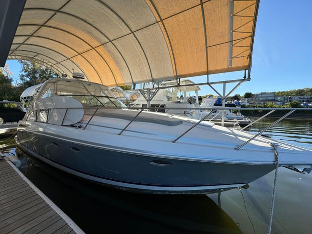 2004 Formula 37 Performance Cruiser - For Sale at Stillwater, MN 55082 - ID 589471