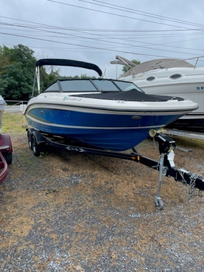 2015 Sea Ray 210 SLX
