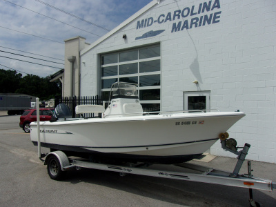 2009 Sea Hunt Triton Series 177