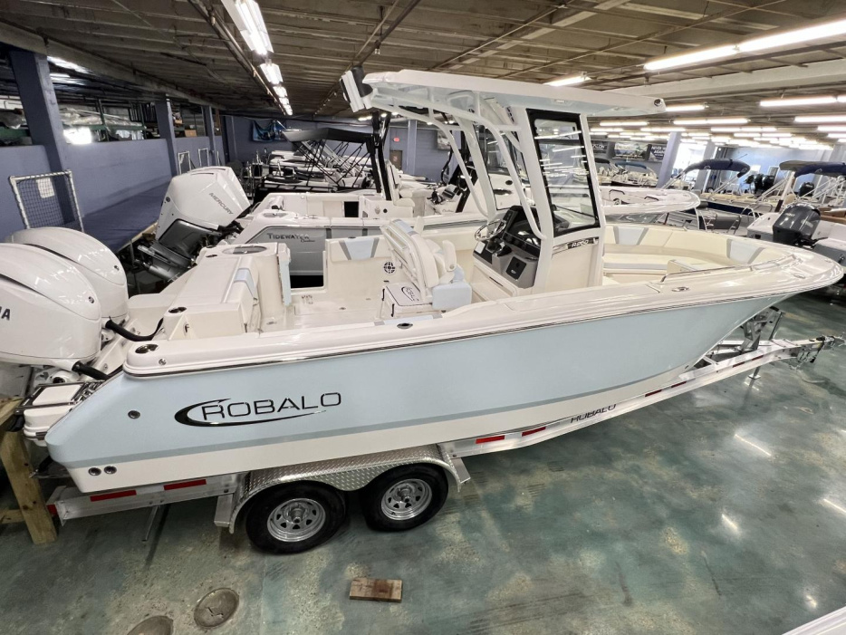 2025 Robalo R250 CENTER CONSOLE - For Sale at Metairie, LA 70003 - ID 589598