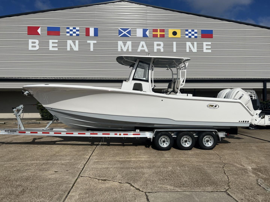 2025 Sea Hunt GAMEFISH 28 CB - For Sale at Metairie, LA 70003 - ID 589610