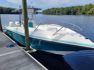 1994 Fountain 31 Center Console