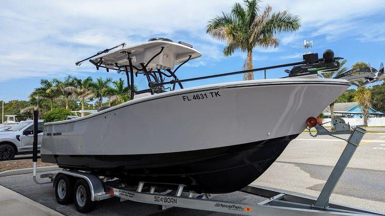 2023 Sea Born SX239 Offshore - For Sale at Fort Lauderdale, FL 33334 - ID 589852