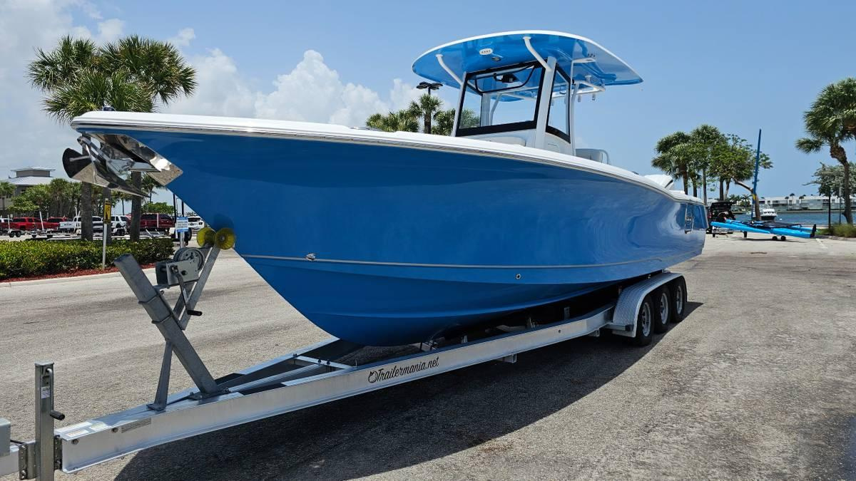 2023 Sea Hunt Ultra 305 SE - For Sale at Fort Lauderdale, FL 33334 - ID 589991
