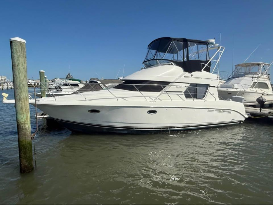 2001 Silverton 351 Sedan Cruiser - For Sale at Fort Lauderdale, FL 33334 - ID 590021